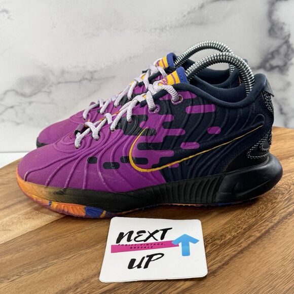 Size Youth 4 Big Kids-Nike LeBron 21 SE GS ‘Welcome to Camp’ Basketball Shoes - Picture 1 of 9